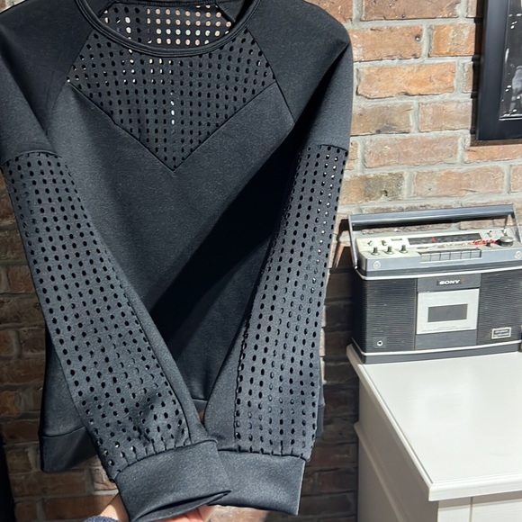 Fabletics Black Tilly Neoprene Long Sleeve shirt - Picture 4 of 15